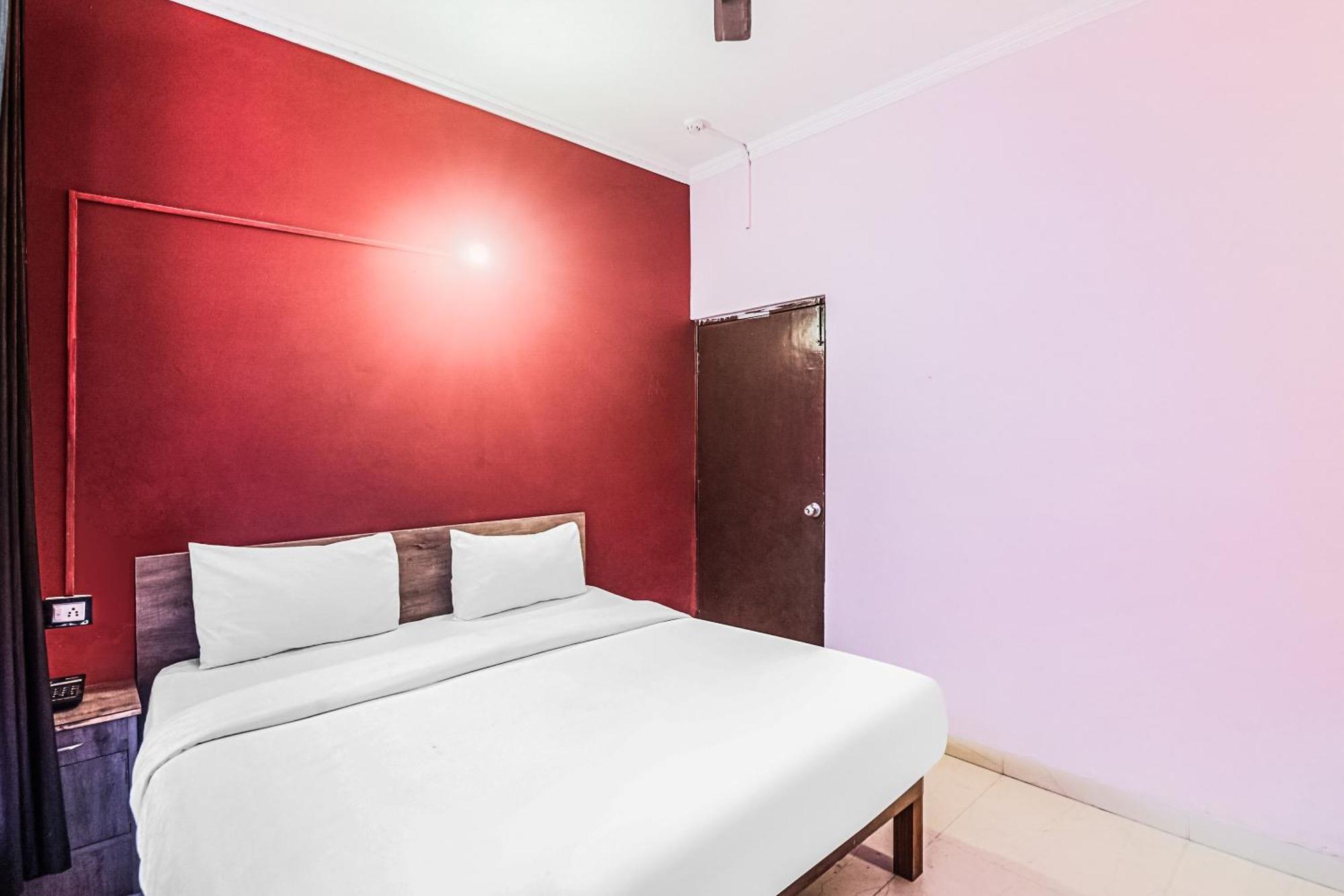Hotel O Avni Residency Gurgaon Bagian luar foto